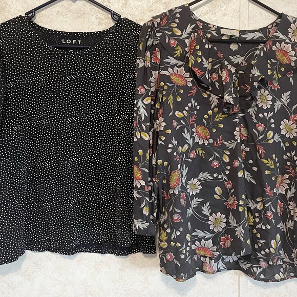 Ann Taylor Loft Women’s Lot of Two Tops Size Large Navy White Dots Multi Floral - Picture 1 of 12